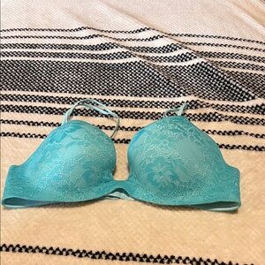 Victoria's Secret Turquoise Lace Bra
